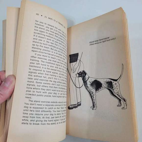 21 Days to a Trained Dog by Dick Maller and Jeffrey Feinman 141 Pages - Picture 6 of 7